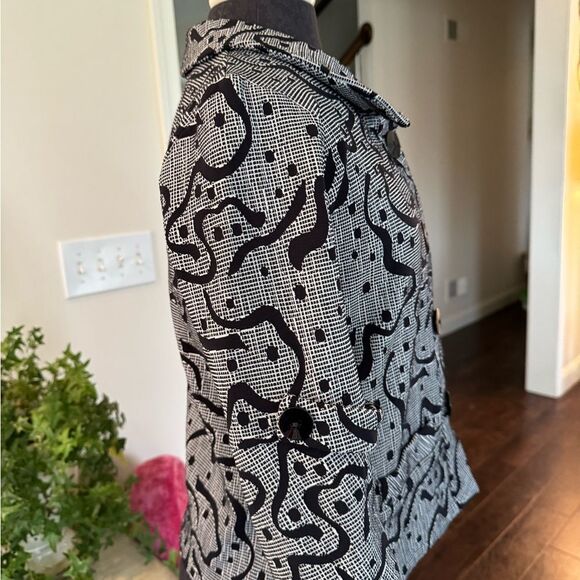 Andria Leiu collection black-and-white blazer size medium - Picture 4 of 6